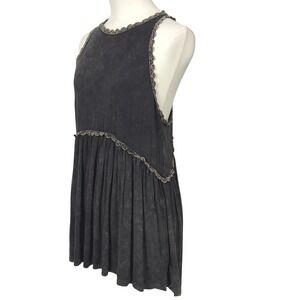 POL Buckle Washed Black Tank Top  Racerback Crochet Lace Trim Hi Lo‎ Hem Medium